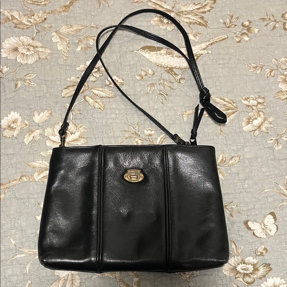Vintage Etienne Aigner Elegant Black Leather Shoulder Bag